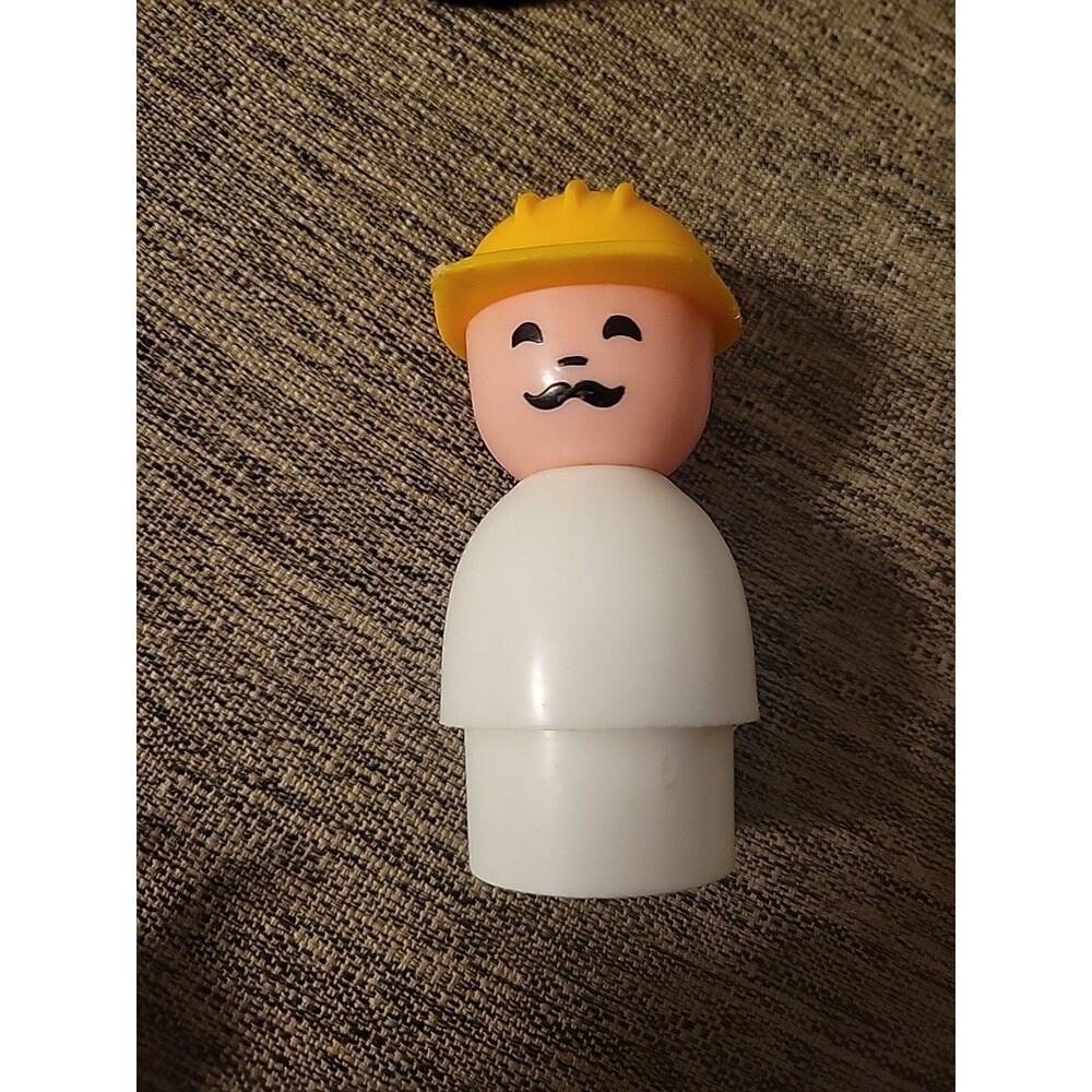 Oversized Fisher Price Little People Chunky Construction Worker Yellow Hard Hat